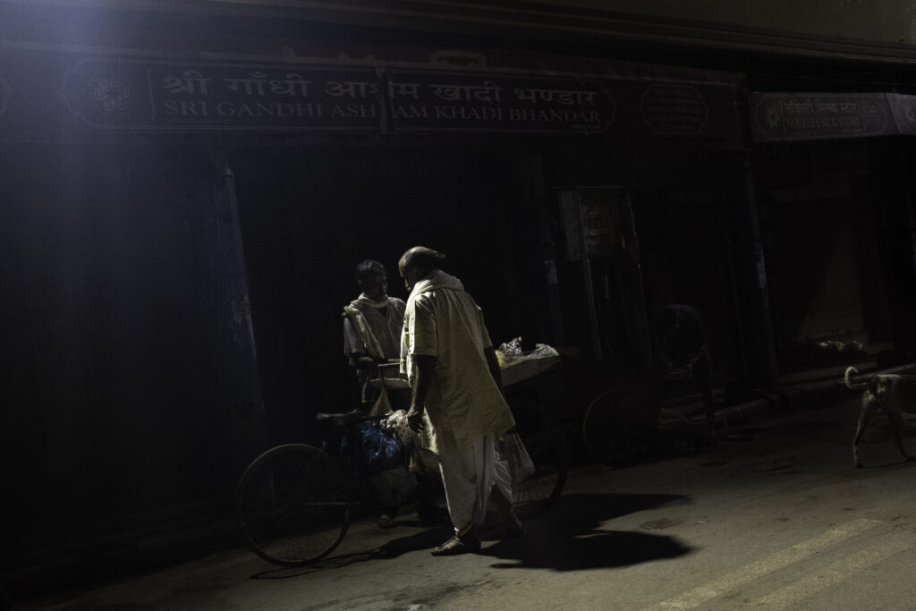 Waranasi – Małgorzata Wakuluk Waranasi - Małgorzata Wakuluk