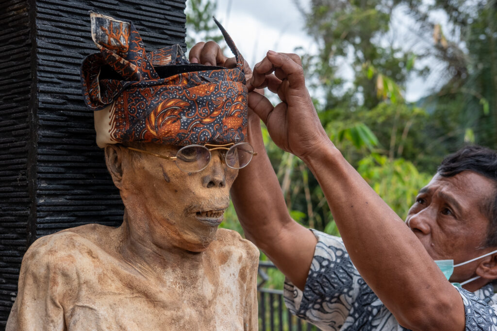 Ma'nene - Natalia Umiastowska